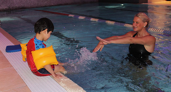 AngelaSwimSchool-ParentChild2 AngelaSwimSchool-ParentChild2